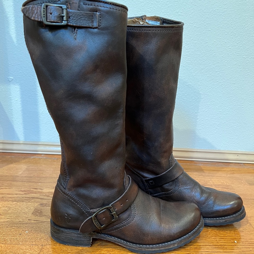 Frye Veronica boots